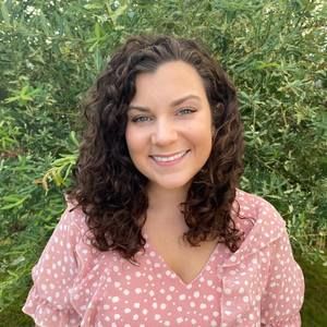 Meet your Posher, Michaela